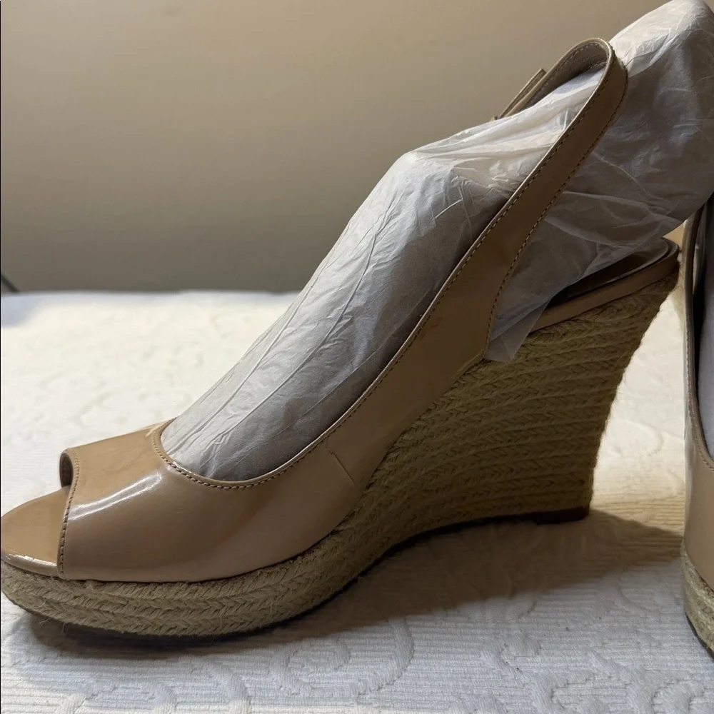 MICHAEL Michael Kors Beige Wedge Espadrille Sandals. 8.5 Sling back.